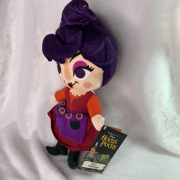 Disney Store Hocus Pocus Mary Sanderson Plush Doll - Picture 5 of 6